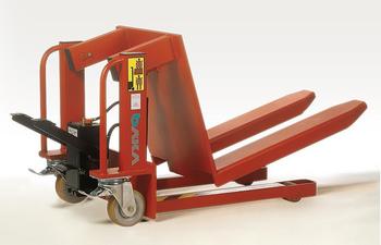 Baka 2T Bulk Material Tiltering Truck