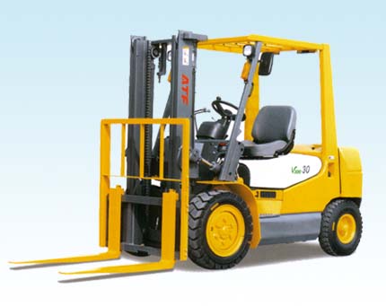 TCM V-Series Diesel ForkLift Truck FD20V