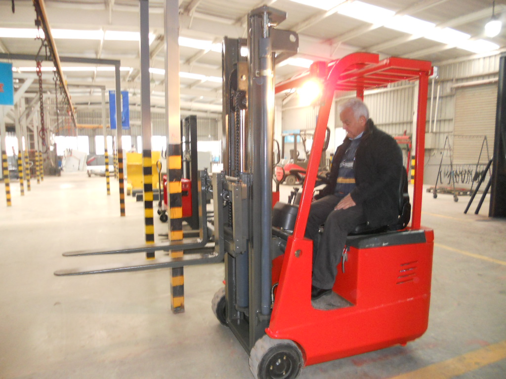 Electric 3-wheel forklifts TKA series  (1.0 ton-1.5 ton)